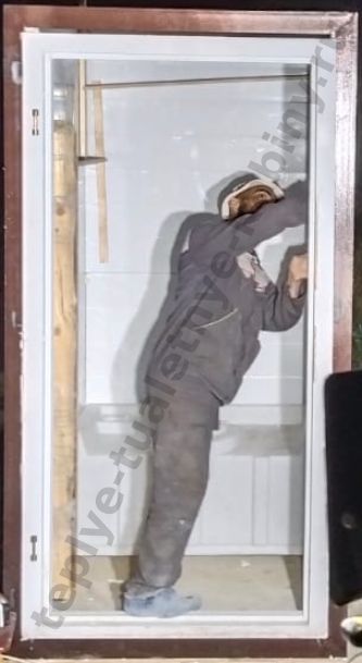 установка электрики и конвектора теплой туалетной кабины