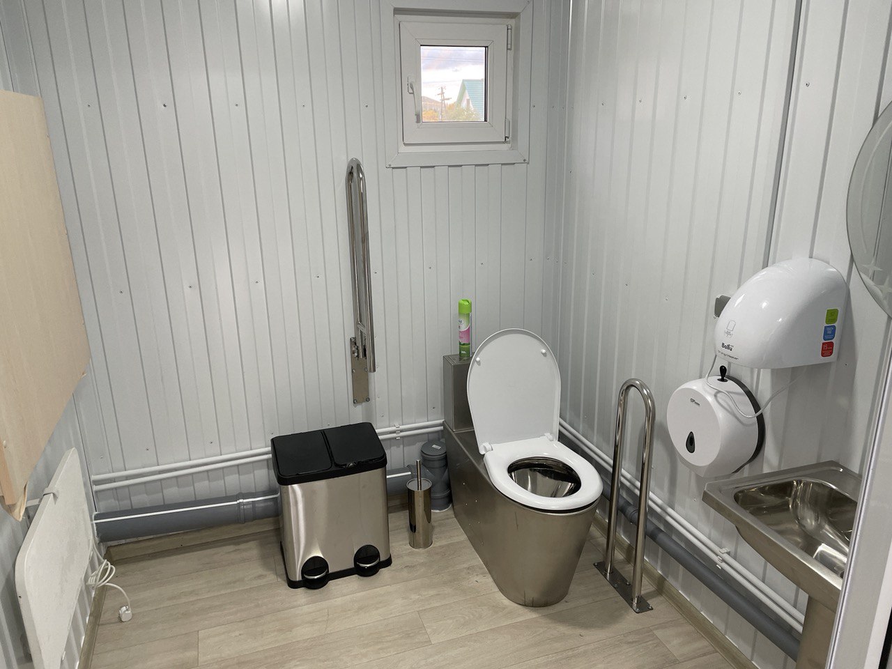 В Бурятии установили теплые туалеты в самых популярных местах отдыха туристов