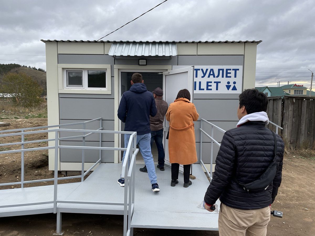 В Бурятии установили теплые туалеты в самых популярных местах отдыха туристов