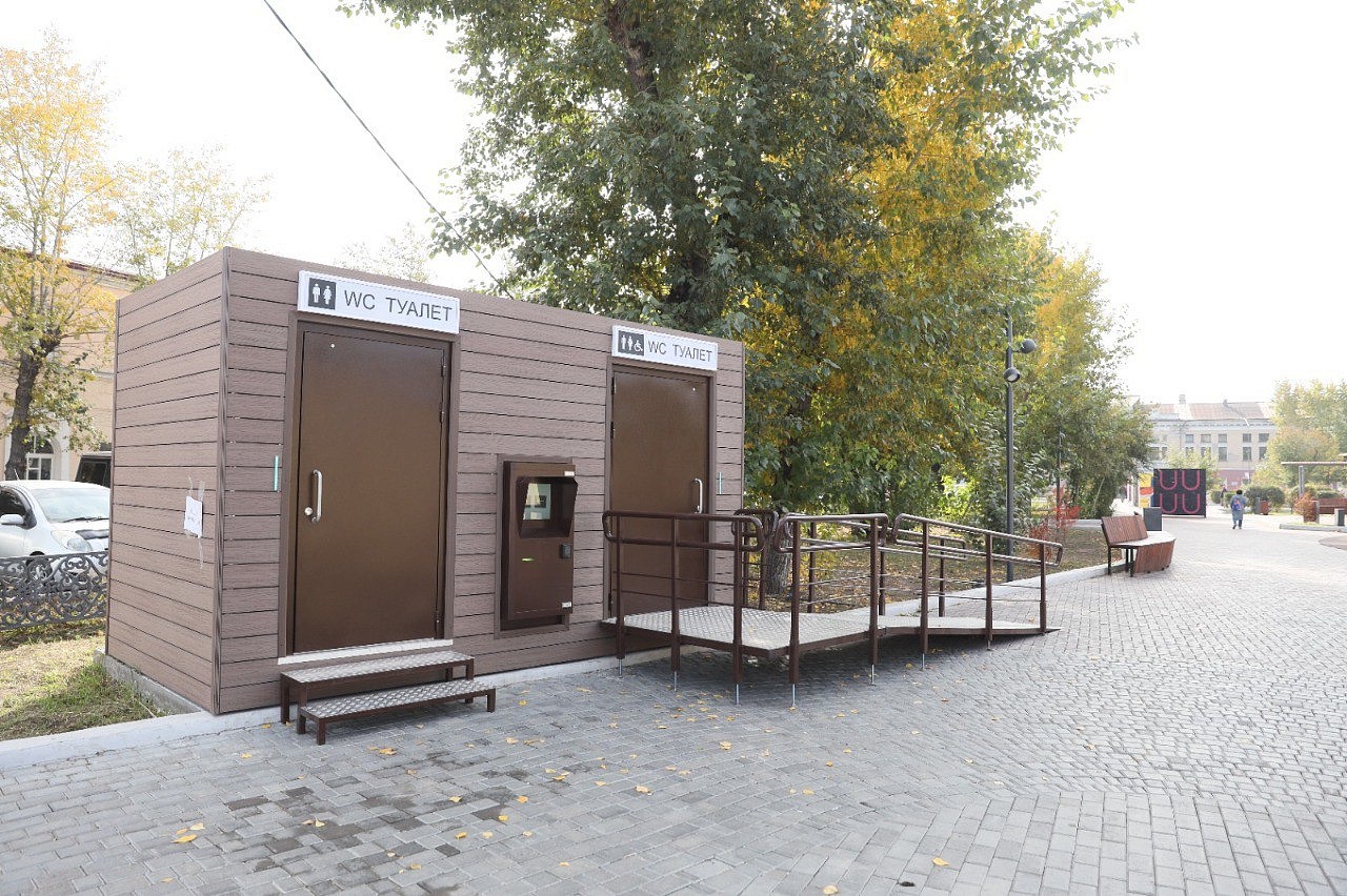 В Улан-Удэ заработали теплые туалеты возле Гостиных рядов