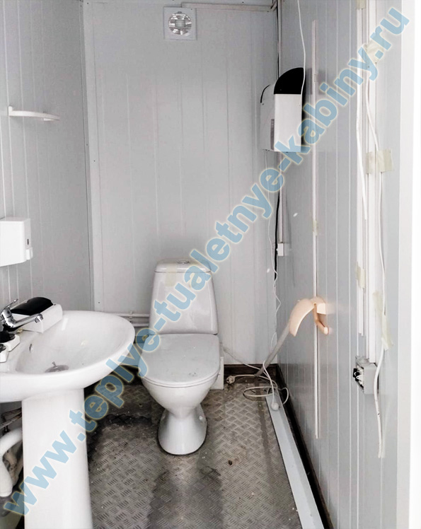 картинка Cетевая теплая туалетная кабина "Восток-2100x1200x2300" от магазина Teplye-Tualetnye-Kabiny.RU